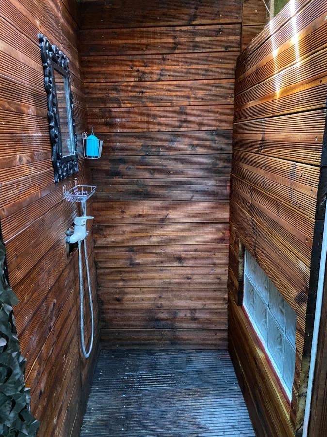 Jacuzzi Prive Chambre Et Table D Hotes Vauvert Exterior foto